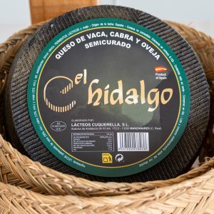 EL HIDALGO Queso de mezcla semicurado